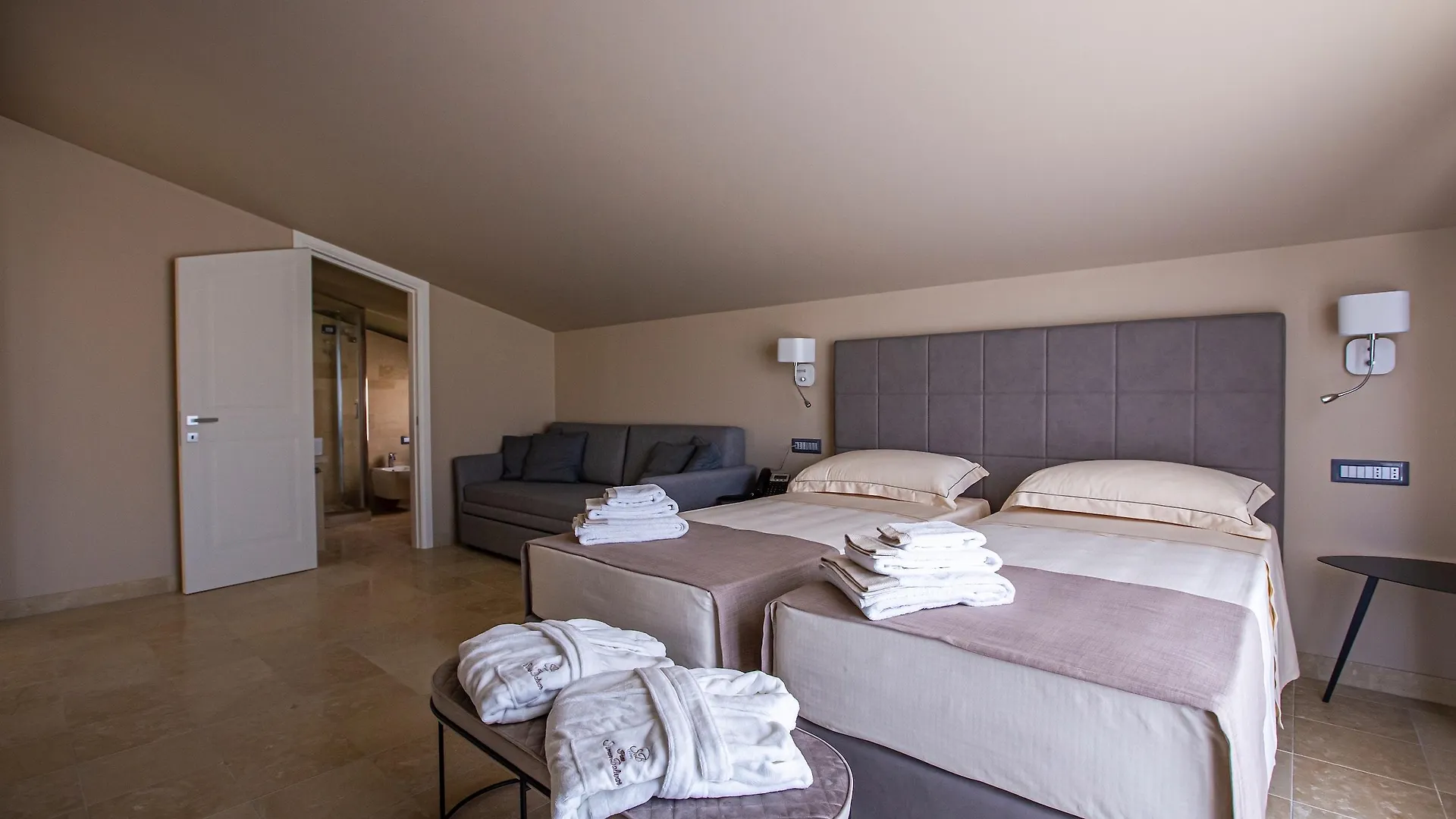 Hotel Simon Bolivar Noto Affittacamere