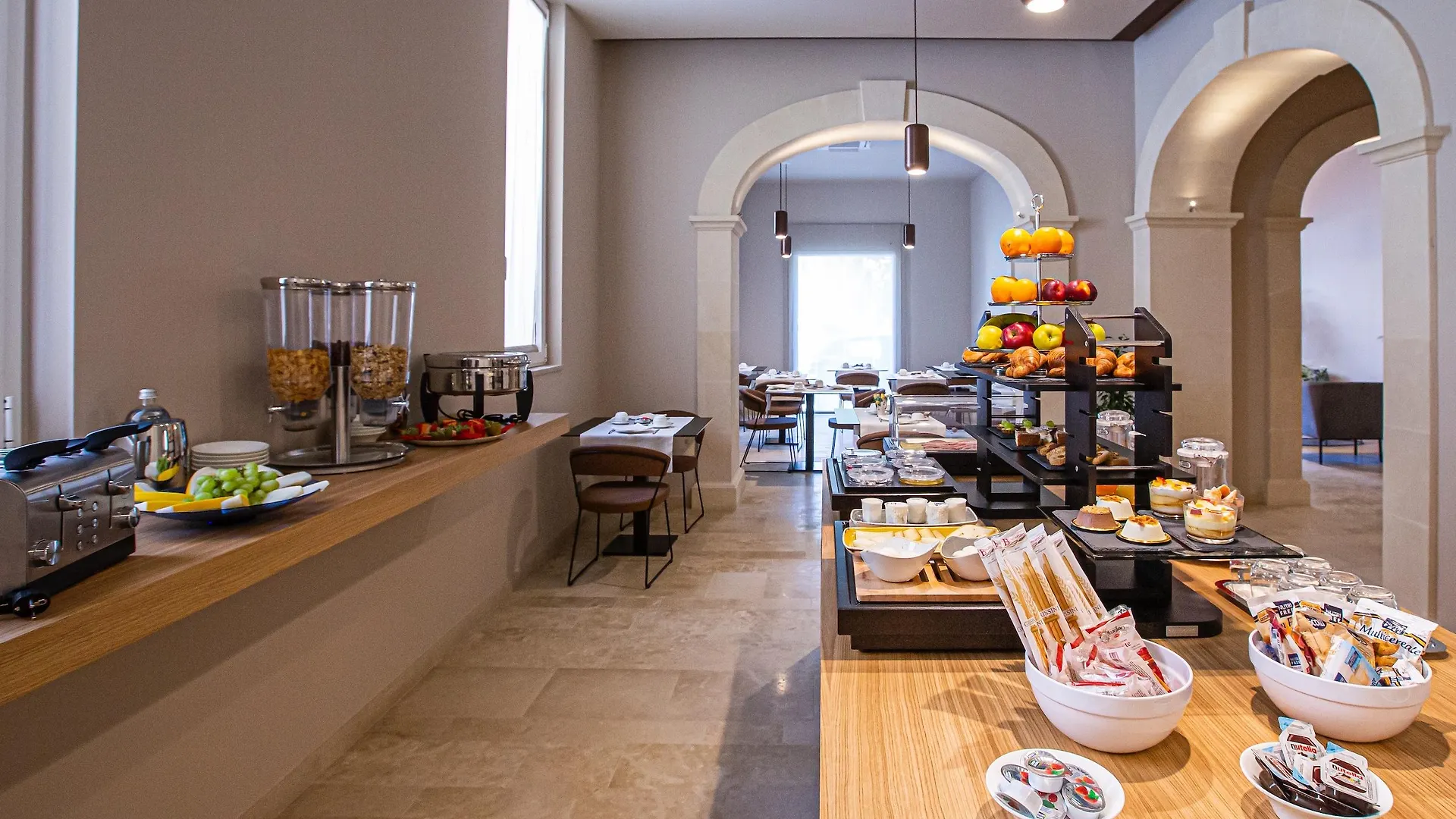 Hotel Simon Bolivar Noto 4*,  Italia